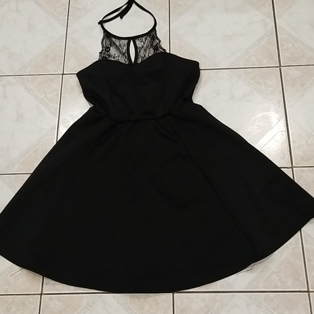 Forever 21 Black Halter Lace Dress